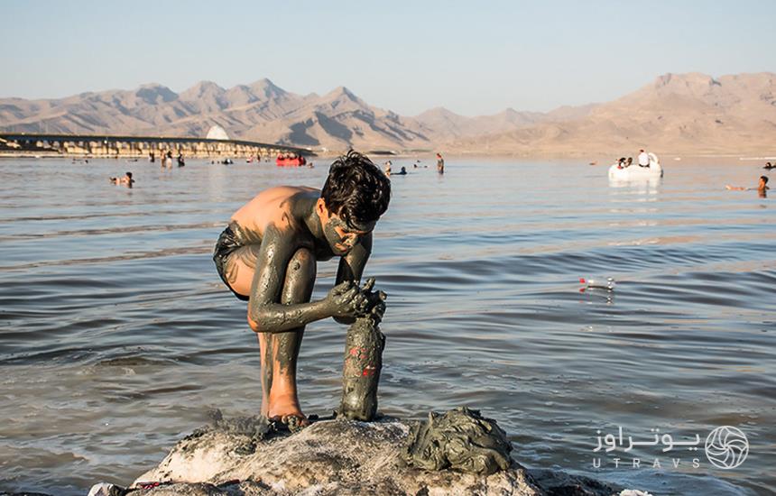  wellness Fangotherapy in Lake Urmia